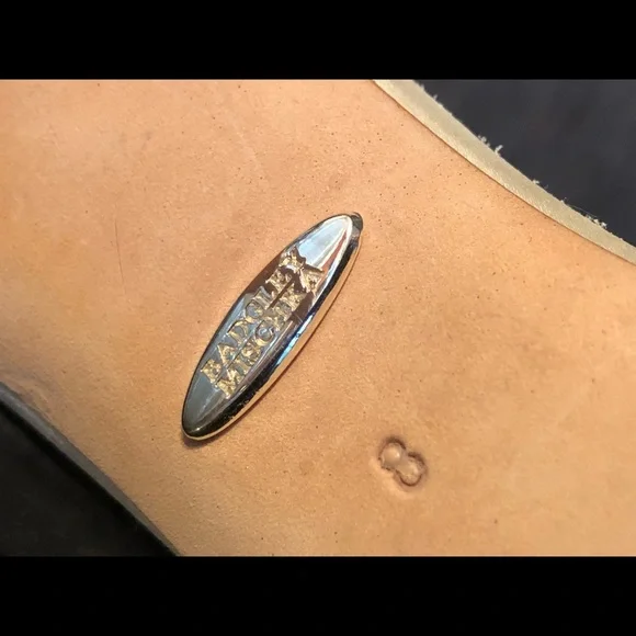 Badgley Mischka ivory & crystal sandals - Picture 6 of 14